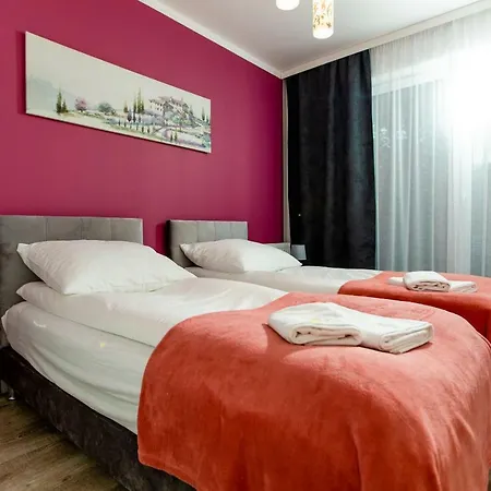 Sun Seasons 24 - Posesja Baltycka